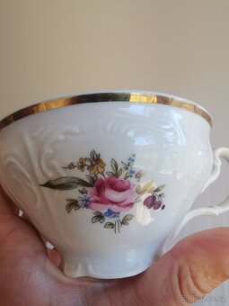 Vintage šálek/ československý porcelán - 2