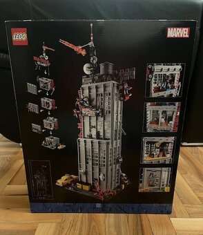 LEGO-76178 - 2