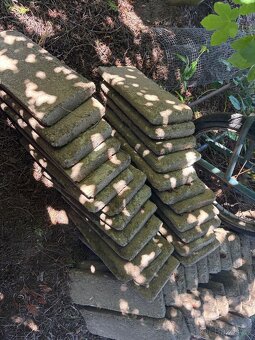 Betonové obrubníky za odvoz - 2