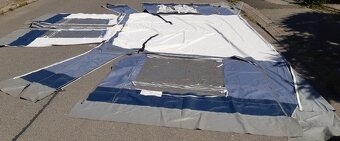 Stanová předsíň+přídavná boční místnost,pro karavan cca 3,6m - 2