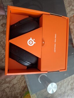 Sluchátka ARCTIS NOVA 1 Steelseries - 2