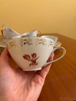 Vintage sada - hrneček s podšálkem - 2