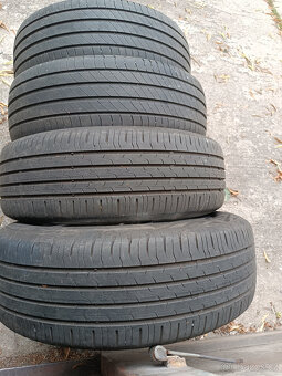 Škoda Octavia IV - alu 6,5x17 et46 + letní 205/55/17 - 2