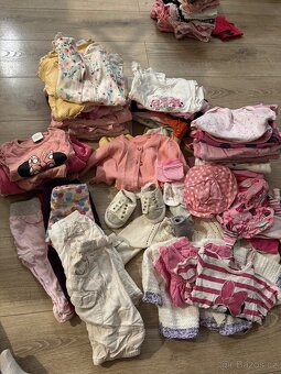 Obrovský balík věcí pro holčičku vel 50-68 - 2