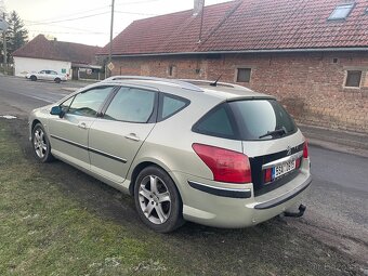 Peugeot 407 - 2