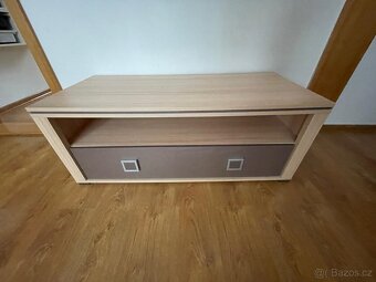 Prodám nábytek do pokoje nebo ložnice - 2
