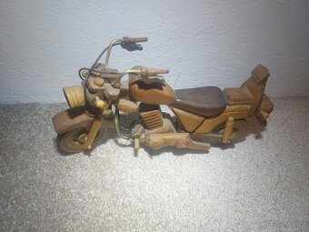 Dřevěný model motorky - 2