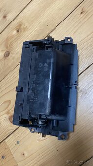 Bmw e90 kastlík - 2