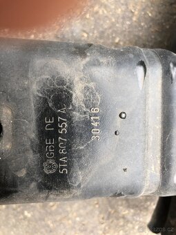 Zadni vyztuha VW Touran 2016 - 2