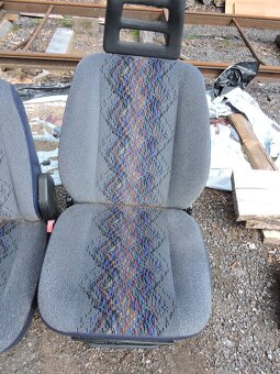 Sedačky Fiat Ducáto nově očalouněné - 2