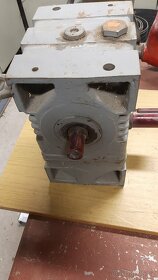 Převodovka UCG 80-73 - 2