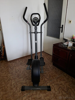 Posilovací stroj - 2