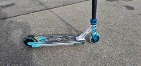 Madd Gear MGX Extreme Stunt Scooter - 2