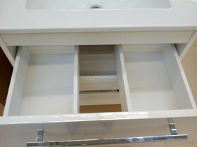 Koupelnová skříňka s umyvadlem 60 cm bílá lesk - 2