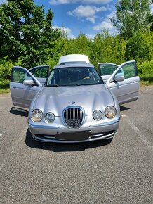 Jaguar S-Type 3.0 V6 Executive - Luxusní sedan na prodej - 2