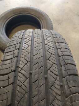 Michelin 215/65-16 - 2