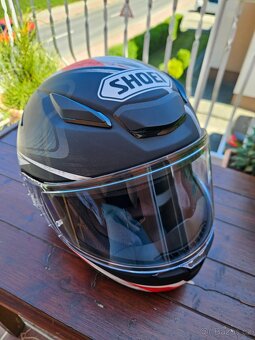 Přilba na moto SHOEI - 2