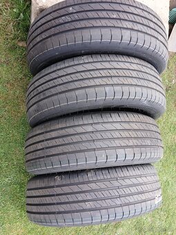 Letní nové pneumatiky SUV Goodyear 215/60/ R17 - 2