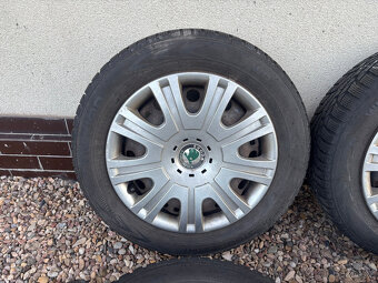 Plechové disky 15" s pneu zimní - 185/60 R15 88T - 2