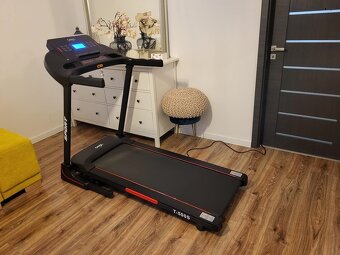 Běžecký pás HRS T-500S (autosklon, 3HP, 50x132cm, do 130kg) - 2