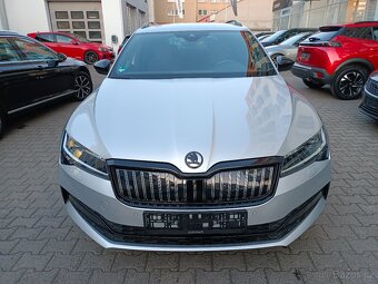 Škoda Superb 3 Combi iV 1.4TSI 160kW DSG Sportline 95tkm - 2