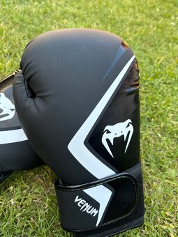 Boxerské rukavice VENUM - 2