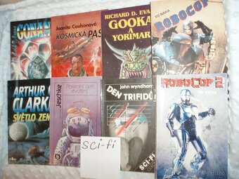 staré detektivky, sci-fi - 2