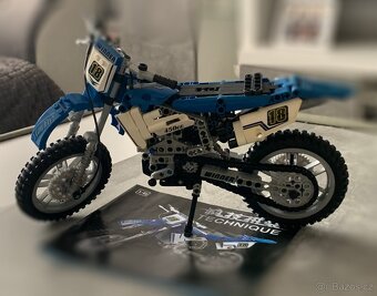 Kopie stavebnice LEGO Yamaha YZ 450 (složený stav) - 2