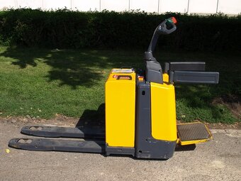 JUNGHEINRICH ERE 220 ruční elektrický vozík (00724) - 2