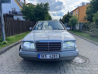 Mercedes Benz W124 Coupe (C124) - 2