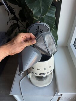 SMEG kávovar na překapávanou kávu - 2