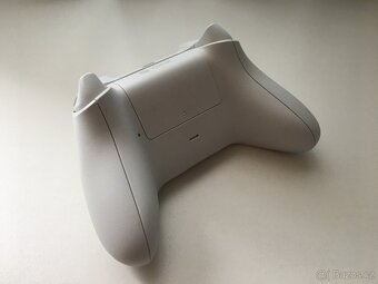 Xbox S ovladač + charge kit - 2