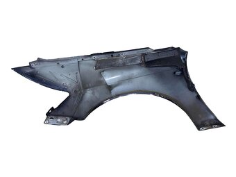 Pravý blatník tmavě šedá metalíza LZ7Q Audi A6 C6 4F 2006 - 2