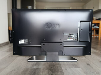Prodám 43" TV LG 43LF632V - 2