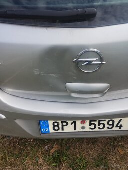 Prodám Opel Corsa 1.2 benzin - 2