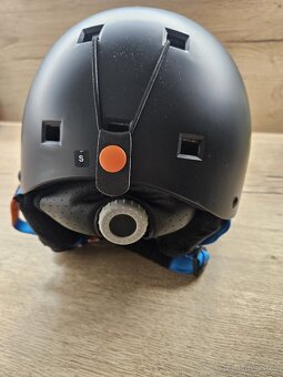 Lyžařská přilba - 2