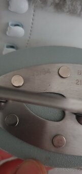 Dívčí brusle 33/24 - 2