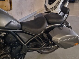 Sedlo Mustang na Honda Rebel 1100 - 2