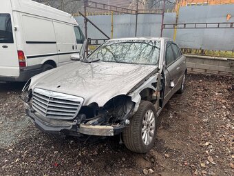 Mercedes benz w211 E280 CDI 4 matic ND - 2