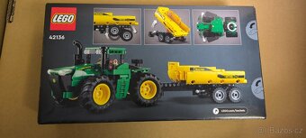LEGO® Technic 42136 John Deere 9620R 4WD Tractor - 2
