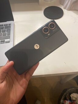 Motorola Edge 30 Ultra - 2