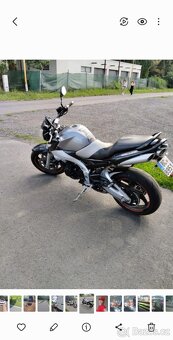 Suzuki GSR 600 - 2