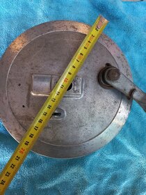 Brzdový štít Jawa - 2