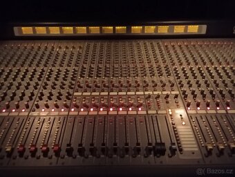 Prodám, Crest Audio X Eight 32 kanálu - 2