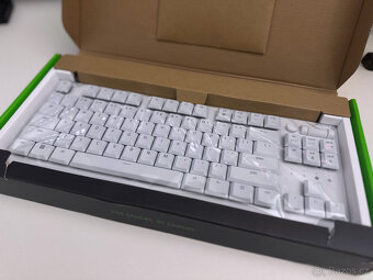 Razer DeathStalker V2 Pro Tenkeyless[nová, len rozbalená] - 2