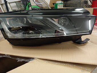 Přední světlomet octavia 4 - 2