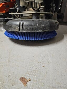 Podlahový čistící stroj Nilfisk SC401 43 E - 2