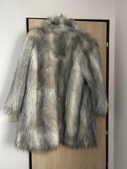 Dámský kožich vel.M - 2