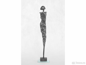 Dívka s mikádem, socha ženy kovová dekorace originální umění - 2