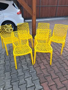 Plastové židle velmi pevné stylové - 2